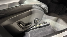 Volvo XC60 2.0 T6 [350] RC PHEV Plus Dark 5dr AWD Geartronic Estate